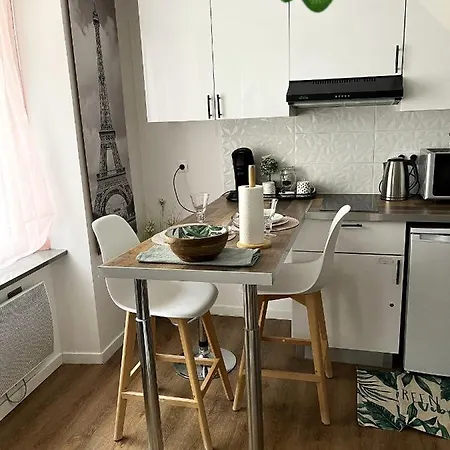Cosy Studio De Entre Paris Et Apartment Lagny-sur-Marne